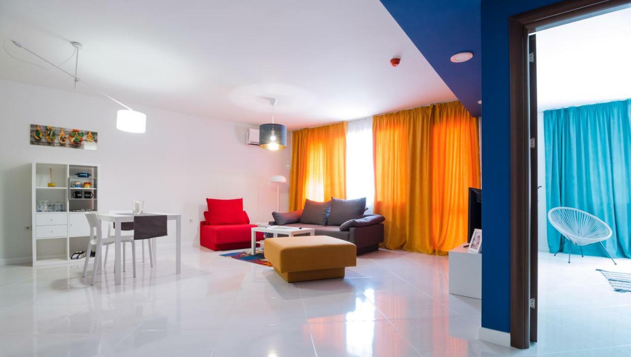 Pop Your Colors - Funky And Modern 1Bdr Apt By Flat Mаnager Plovdiv Extérieur photo