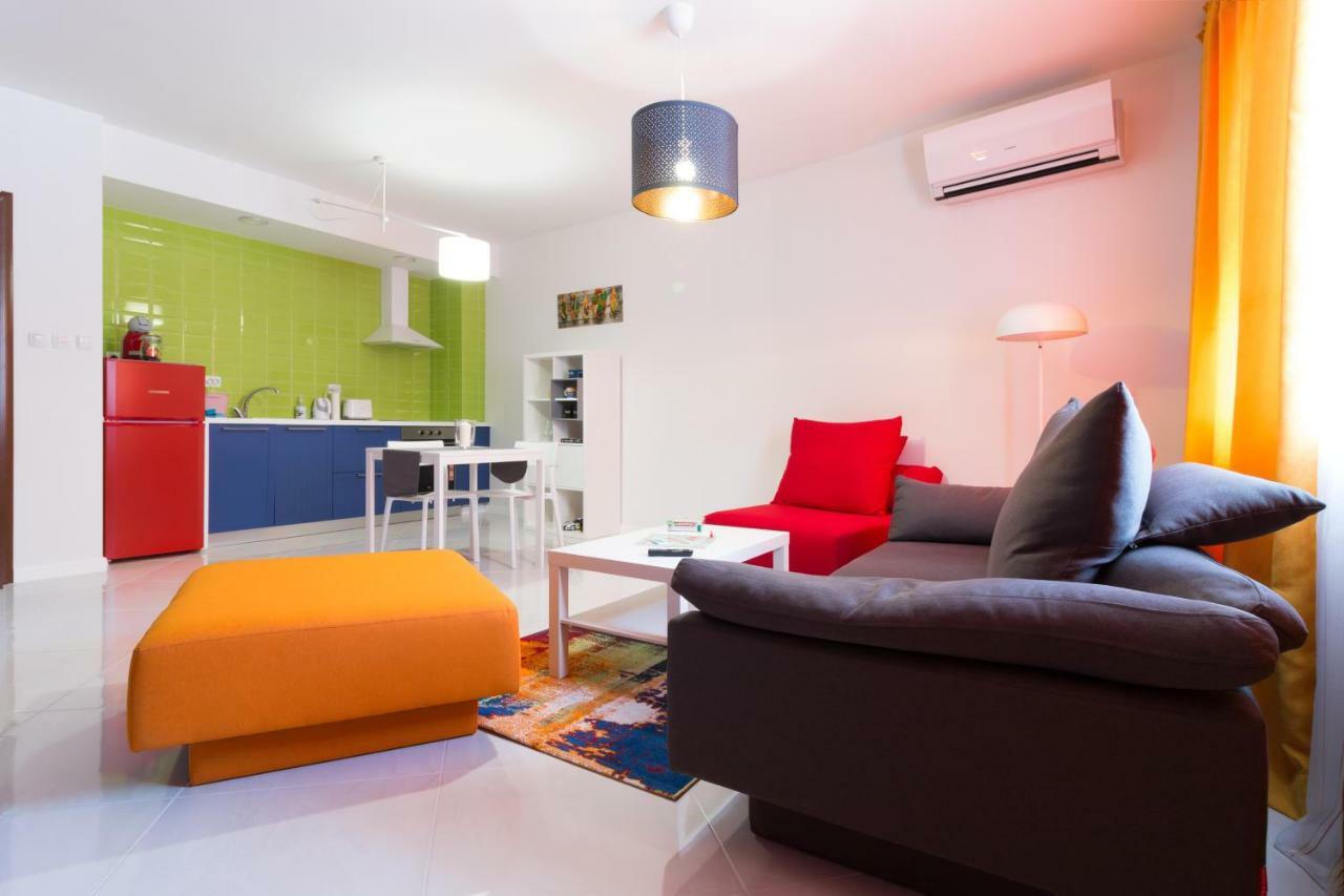 Pop Your Colors - Funky And Modern 1Bdr Apt By Flat Mаnager Plovdiv Extérieur photo