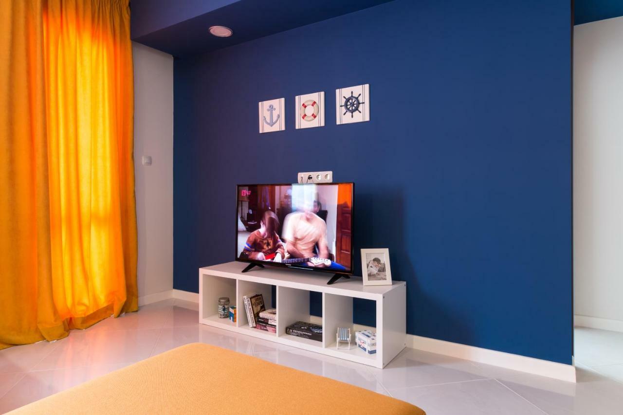 Pop Your Colors - Funky And Modern 1Bdr Apt By Flat Mаnager Plovdiv Extérieur photo
