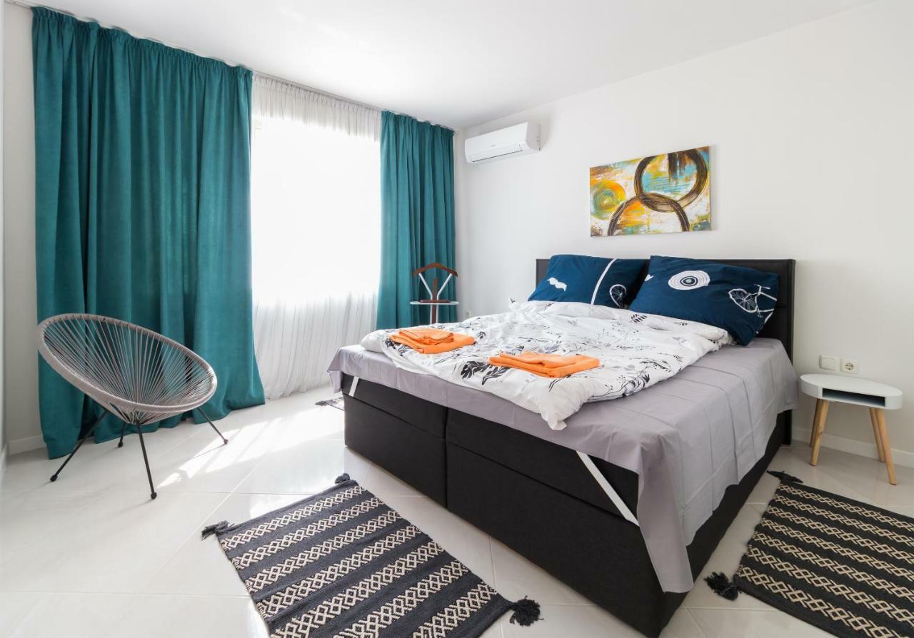 Pop Your Colors - Funky And Modern 1Bdr Apt By Flat Mаnager Plovdiv Extérieur photo