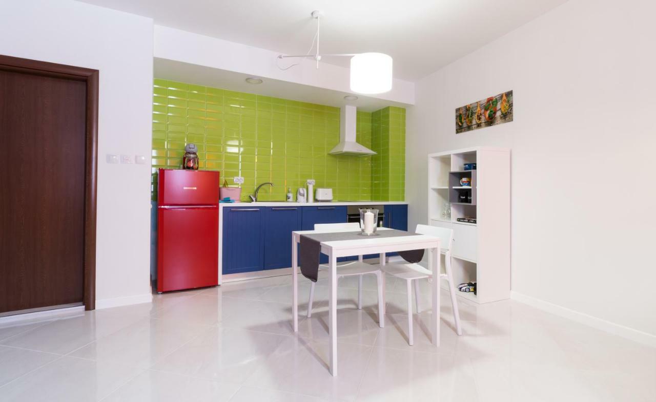 Pop Your Colors - Funky And Modern 1Bdr Apt By Flat Mаnager Plovdiv Extérieur photo